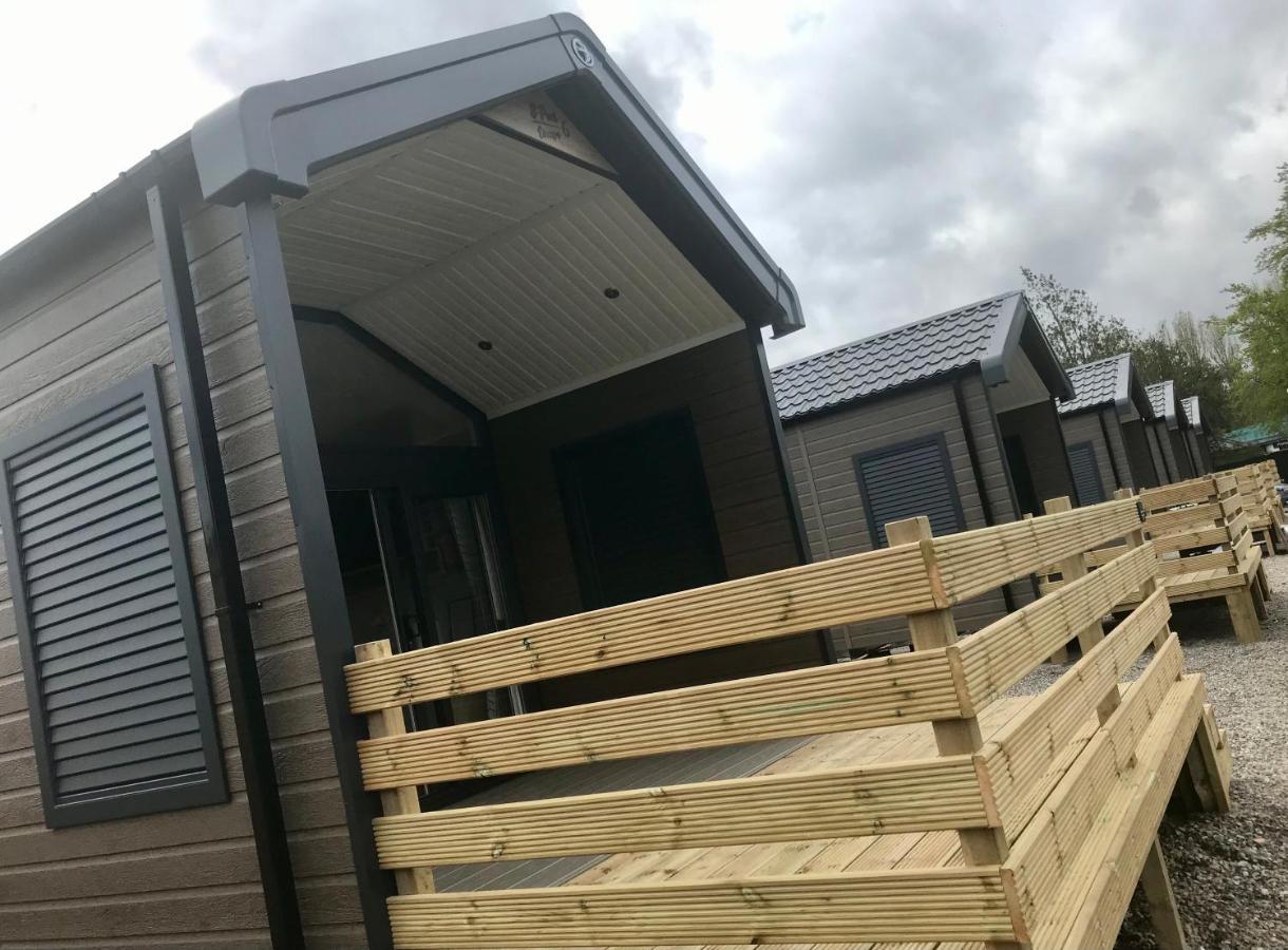 Caledonian Lodges 2 Inverness Buitenkant foto